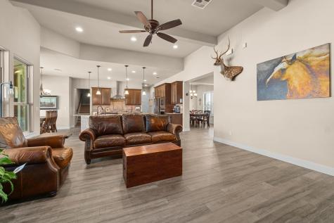 337 Golden Eagle Lane Dripping Springs TX 78620
