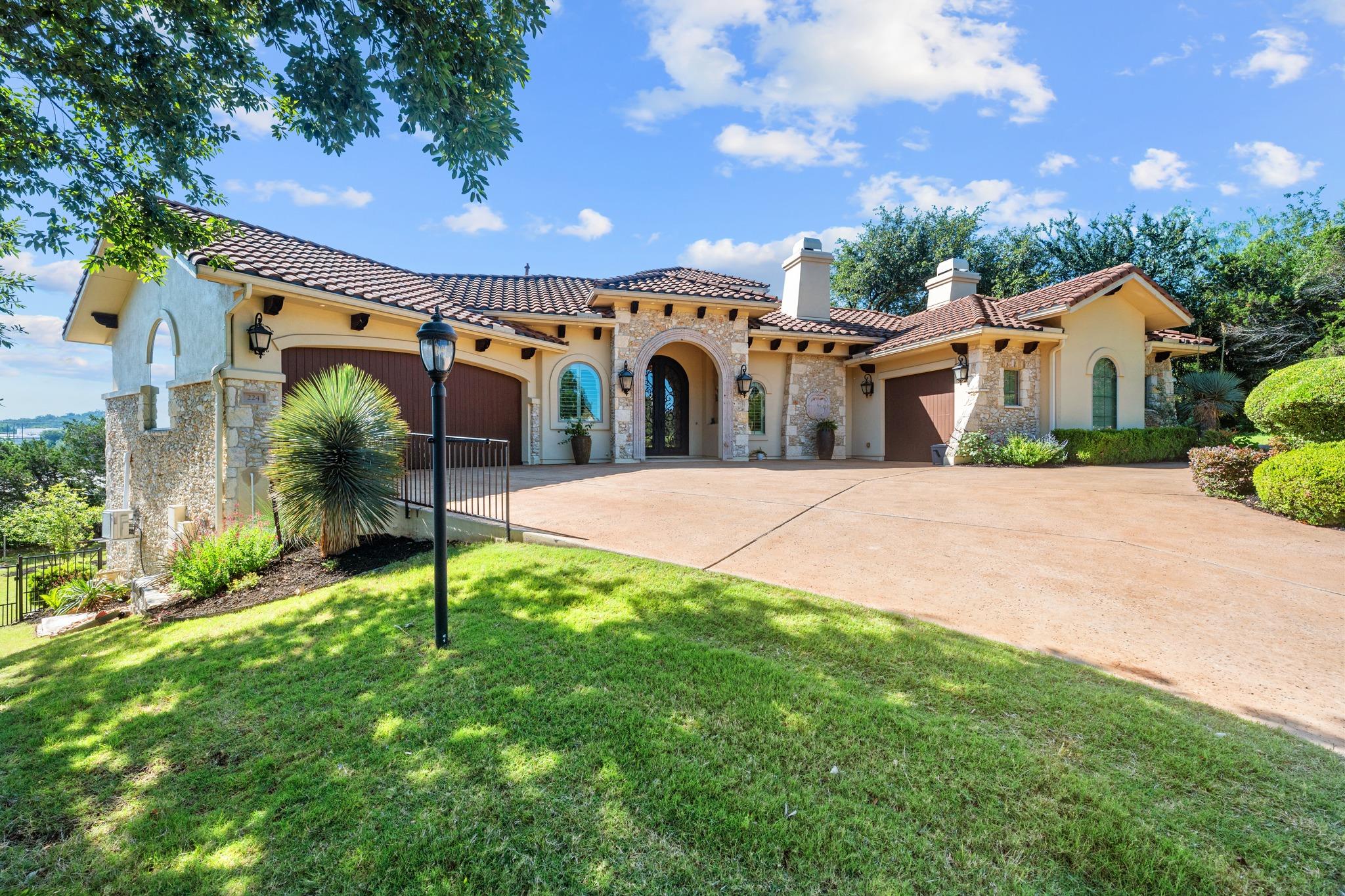 224 Neville Wood Court Austin TX 78738