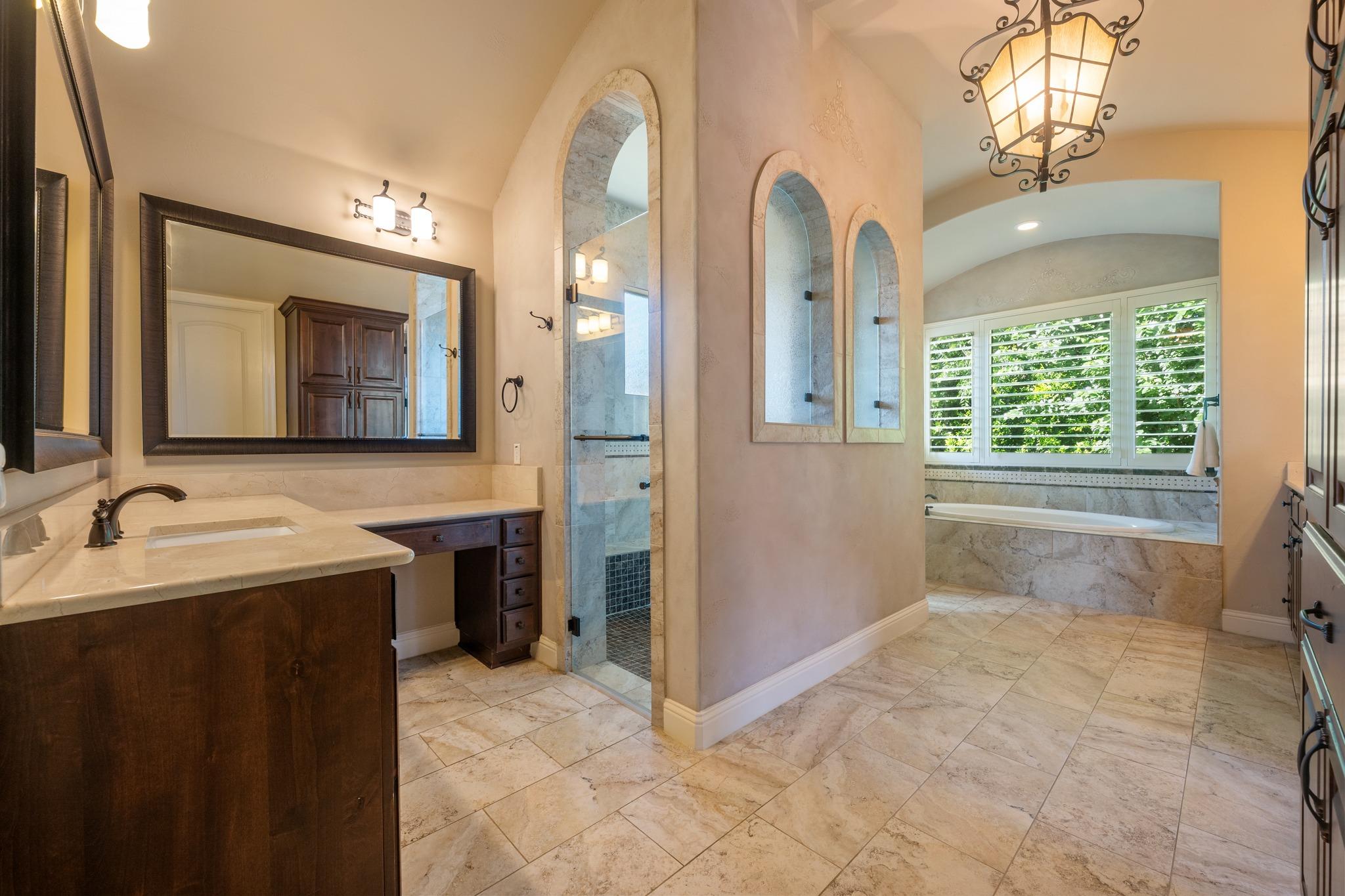 224 Neville Wood Court Austin TX 78738