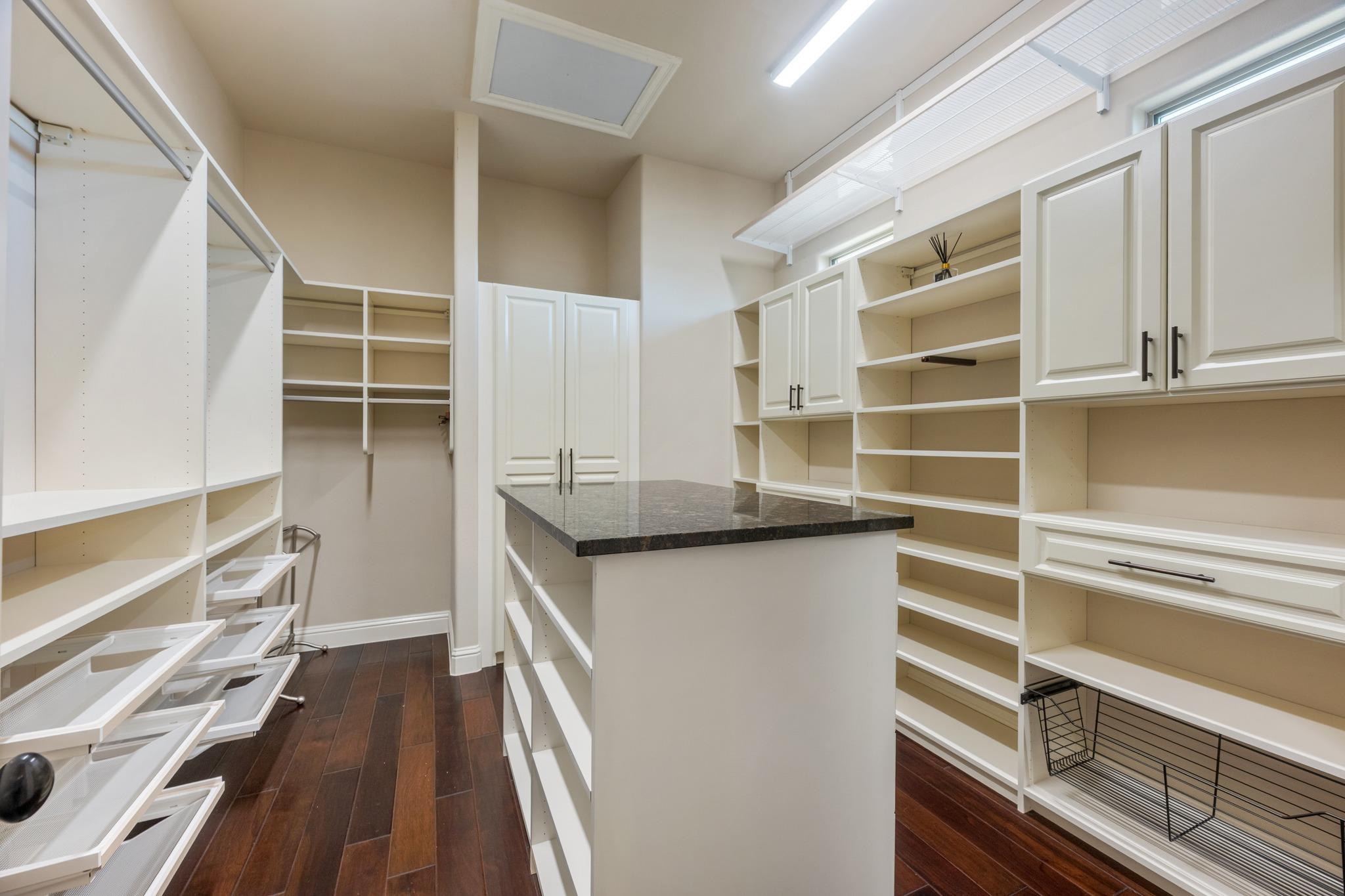 224 Neville Wood Court Austin TX 78738