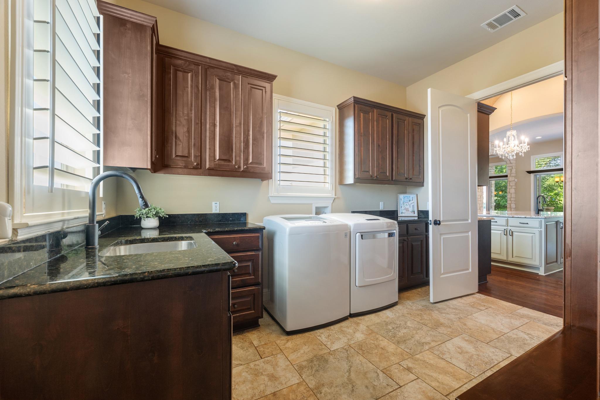 224 Neville Wood Court Austin TX 78738