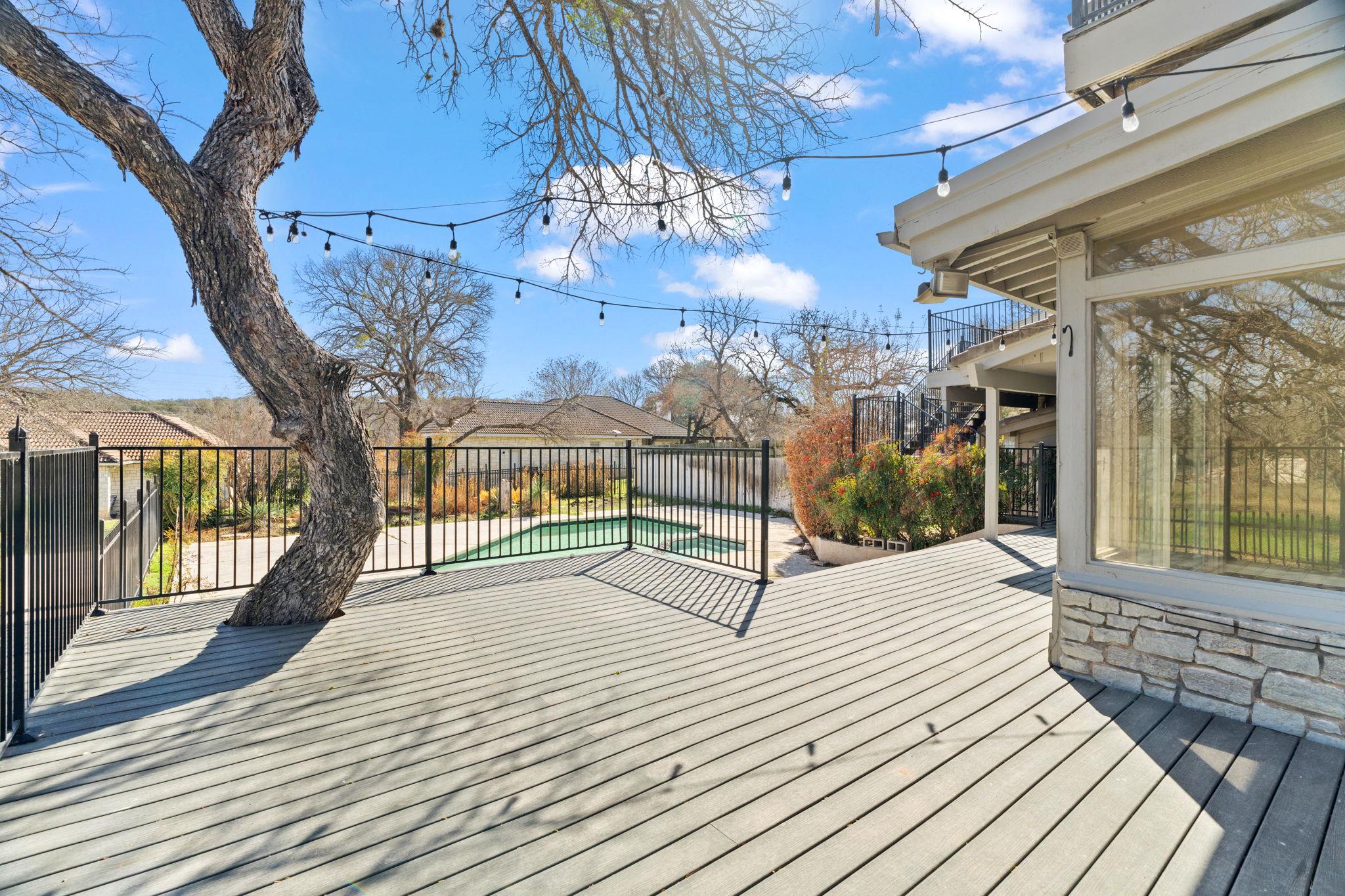 207 Free Rein Horseshoe Bay TX 78657