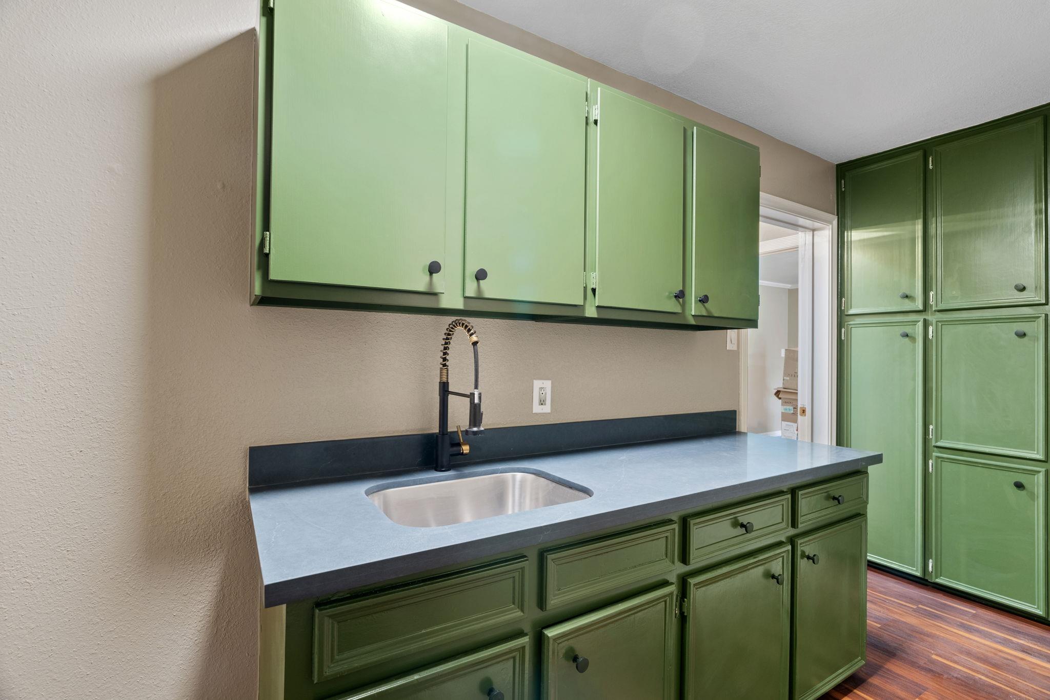 207 Free Rein Horseshoe Bay TX 78657