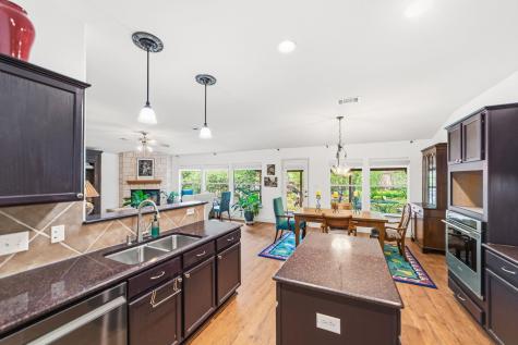 2602 Warren Cove Lago Vista TX 78645