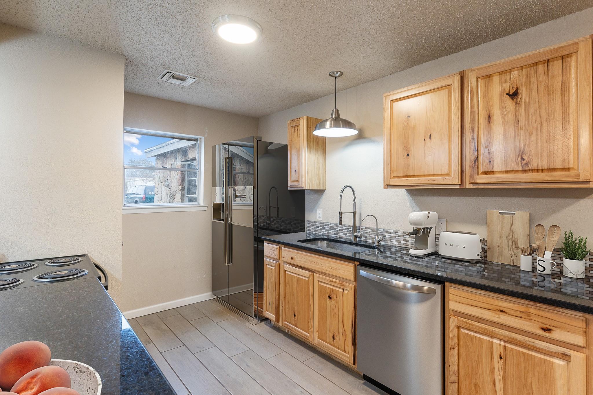 400 N River Oaks Drive Burnet TX 78611