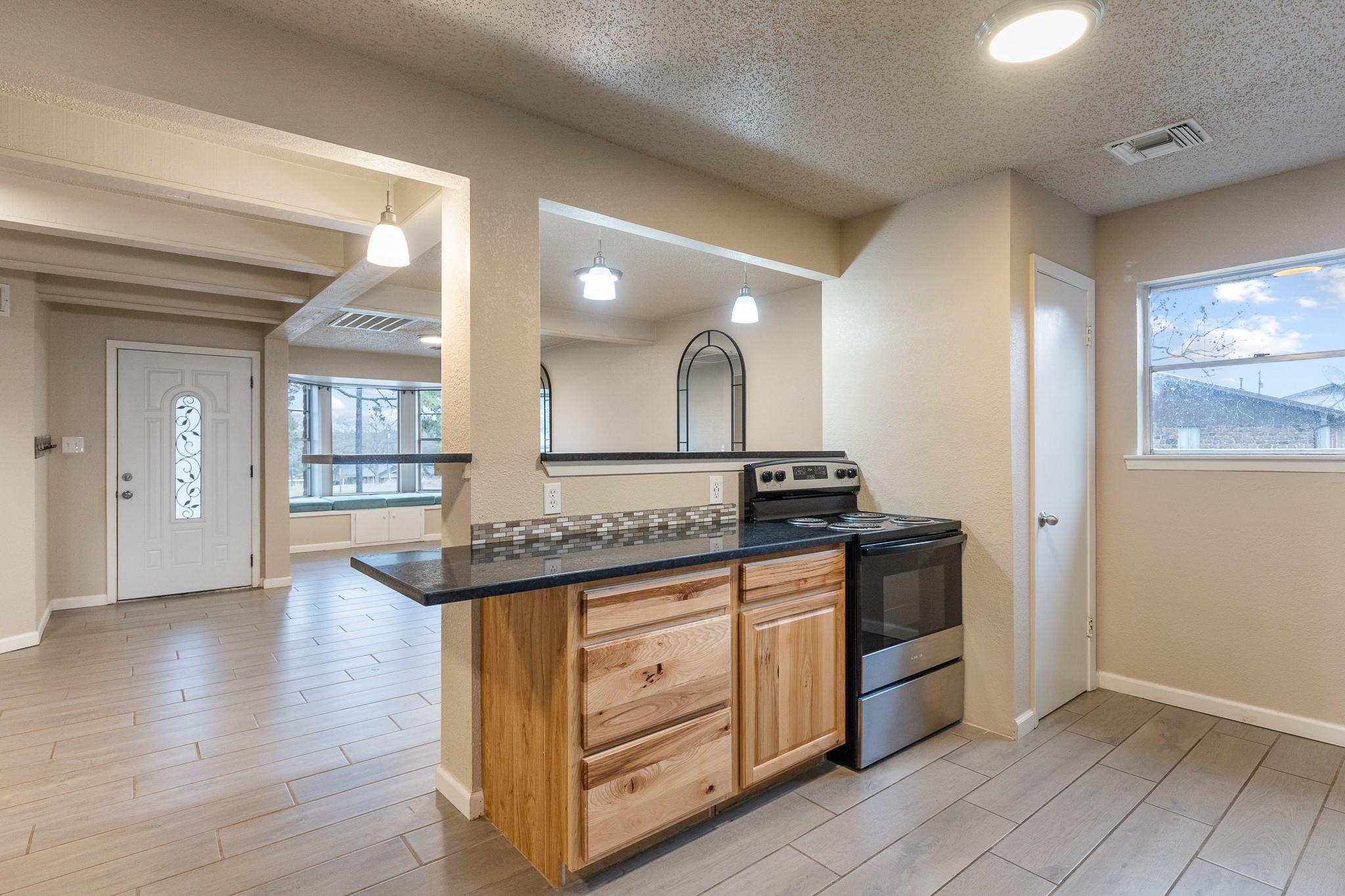 400 N River Oaks Drive Burnet TX 78611