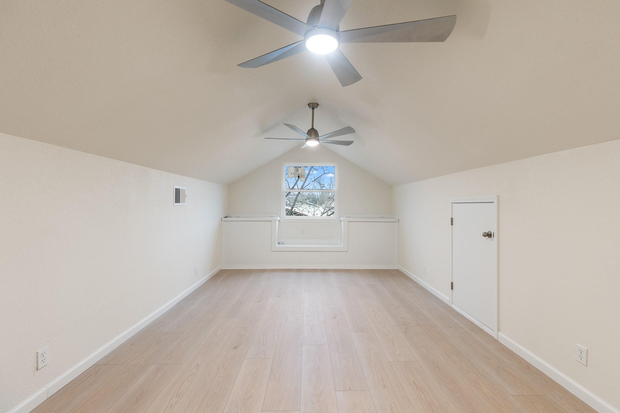 400 N River Oaks Drive Burnet TX 78611