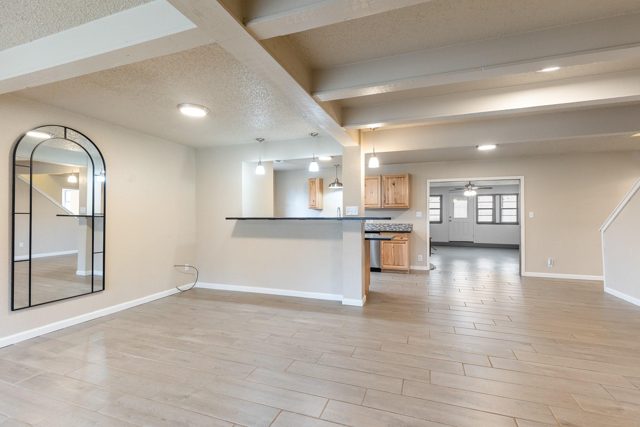400 N River Oaks Drive Burnet TX 78611