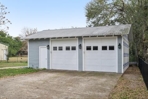 902 Turney Street Smithville TX 78957