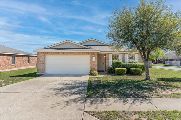210 Carol Avenue Leander TX 78641