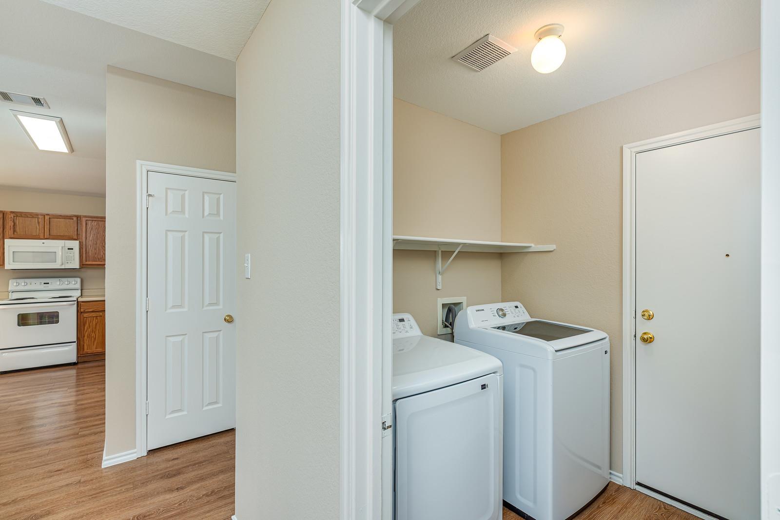 210 Carol Avenue Leander TX 78641