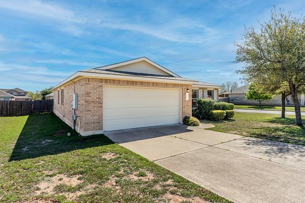 210 Carol Avenue Leander TX 78641