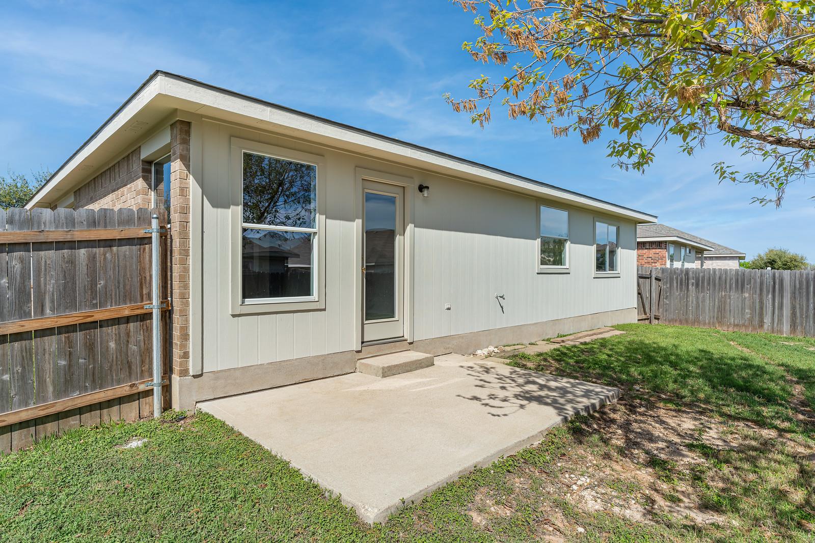 210 Carol Avenue Leander TX 78641