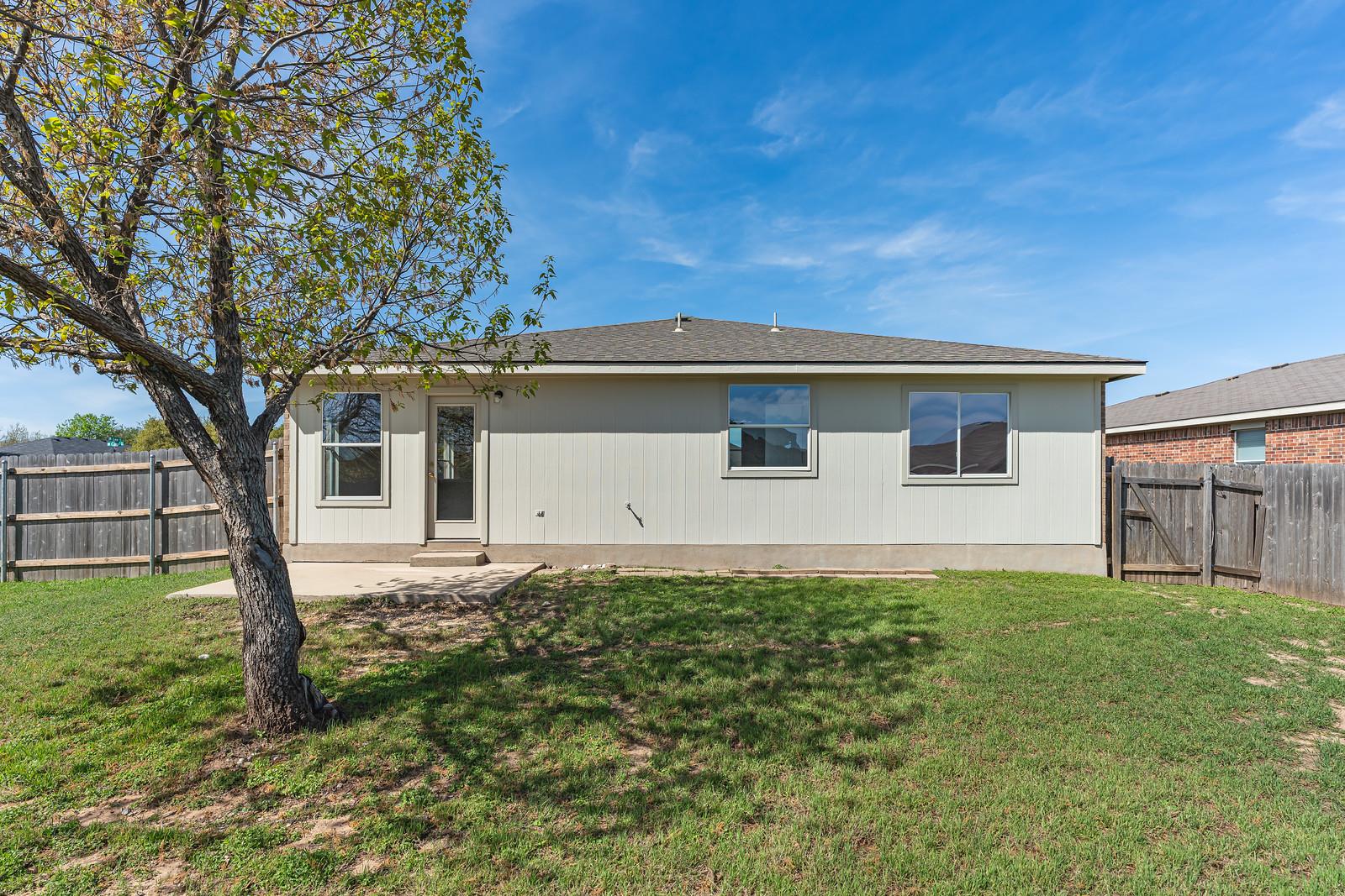 210 Carol Avenue Leander TX 78641