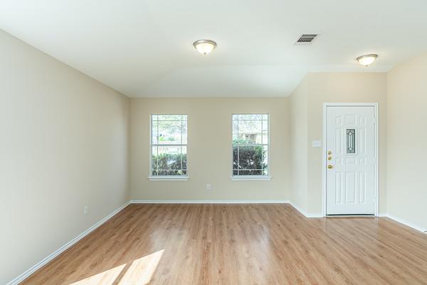 210 Carol Avenue Leander TX 78641