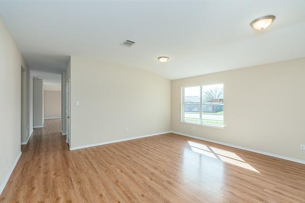 210 Carol Avenue Leander TX 78641