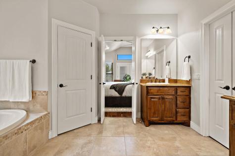110 Valley View Drive Bastrop TX 78602