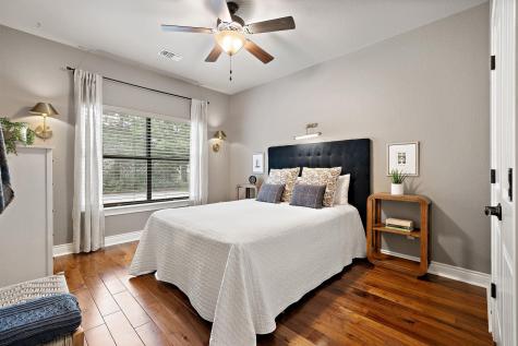 110 Valley View Drive Bastrop TX 78602