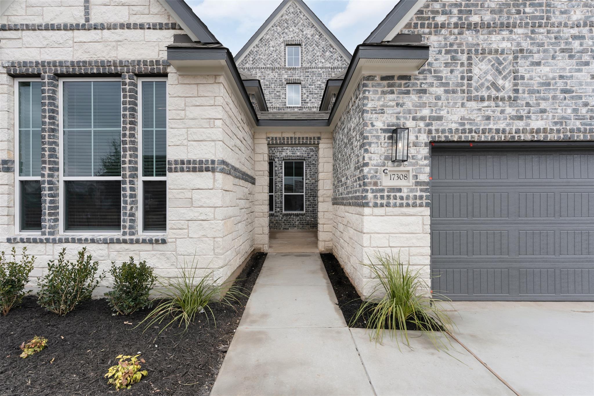 2312 Tobiano Trace Georgetown TX 78633
