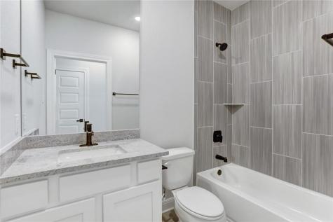 115 Red Oak Place Bastrop TX 78602