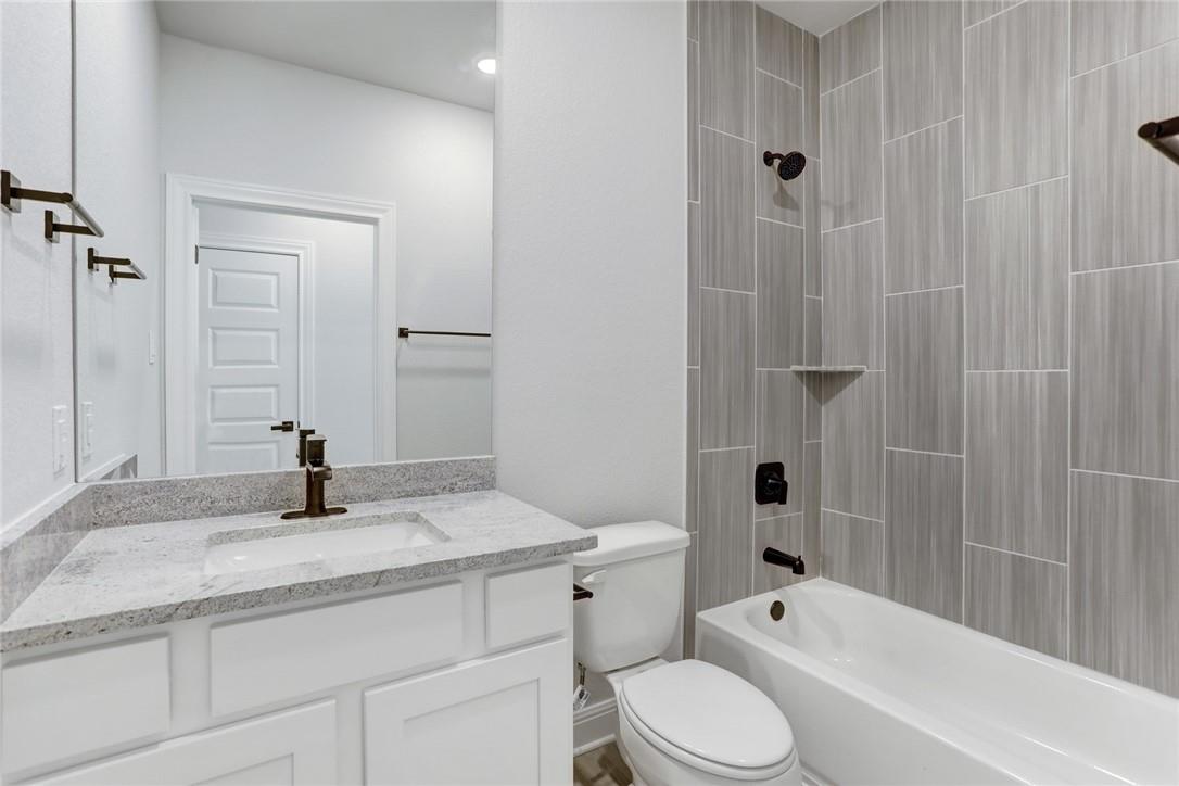 115 Red Oak Place Bastrop TX 78602