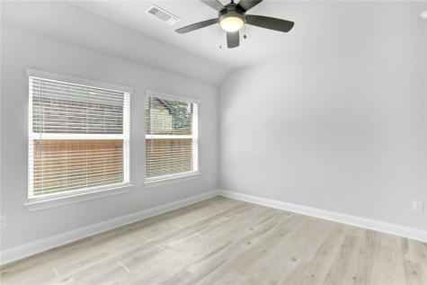 115 Red Oak Place Bastrop TX 78602