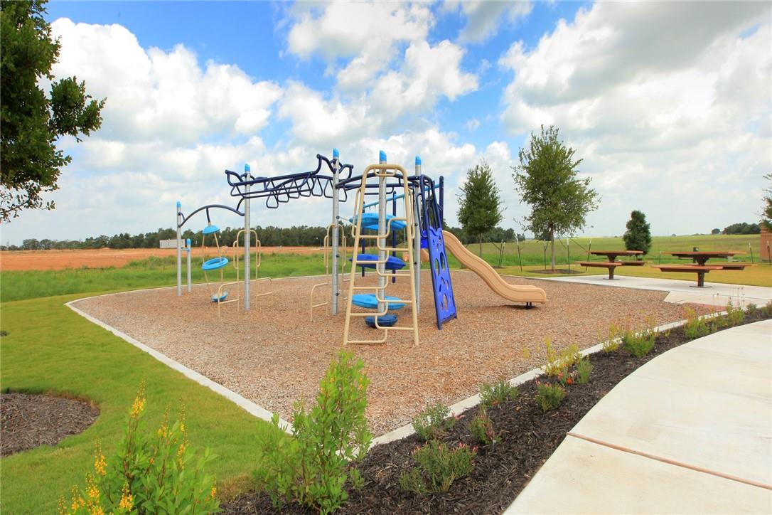 115 Red Oak Place Bastrop TX 78602
