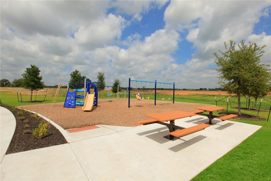 115 Red Oak Place Bastrop TX 78602