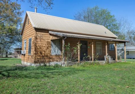 809 N Main Street Lexington TX 78947