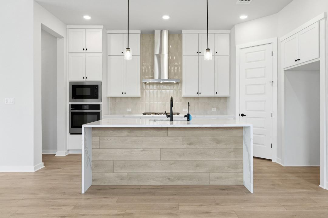 111 Sacred Fig Road Dripping Springs TX 78620