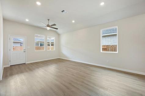 112 Lions Tail Cove San Marcos TX 78666