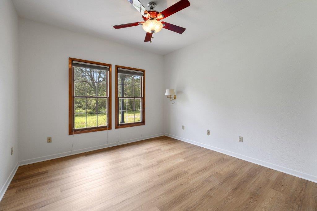 244 Woodway Drive Elgin TX 78621