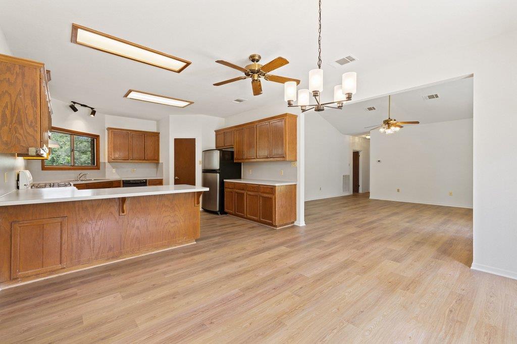 244 Woodway Drive Elgin TX 78621
