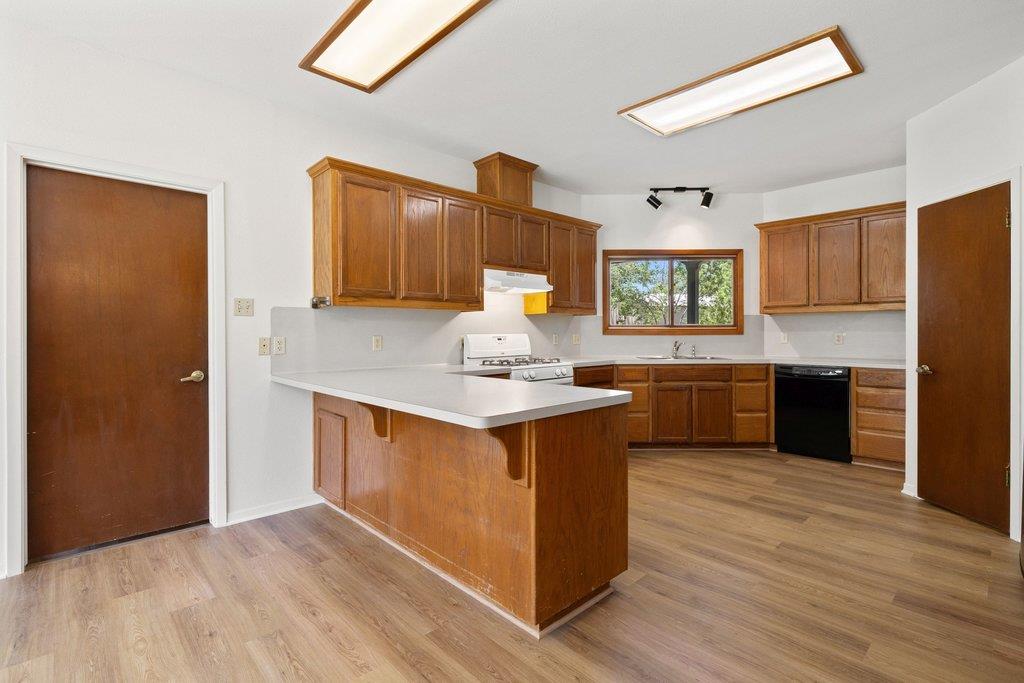 244 Woodway Drive Elgin TX 78621
