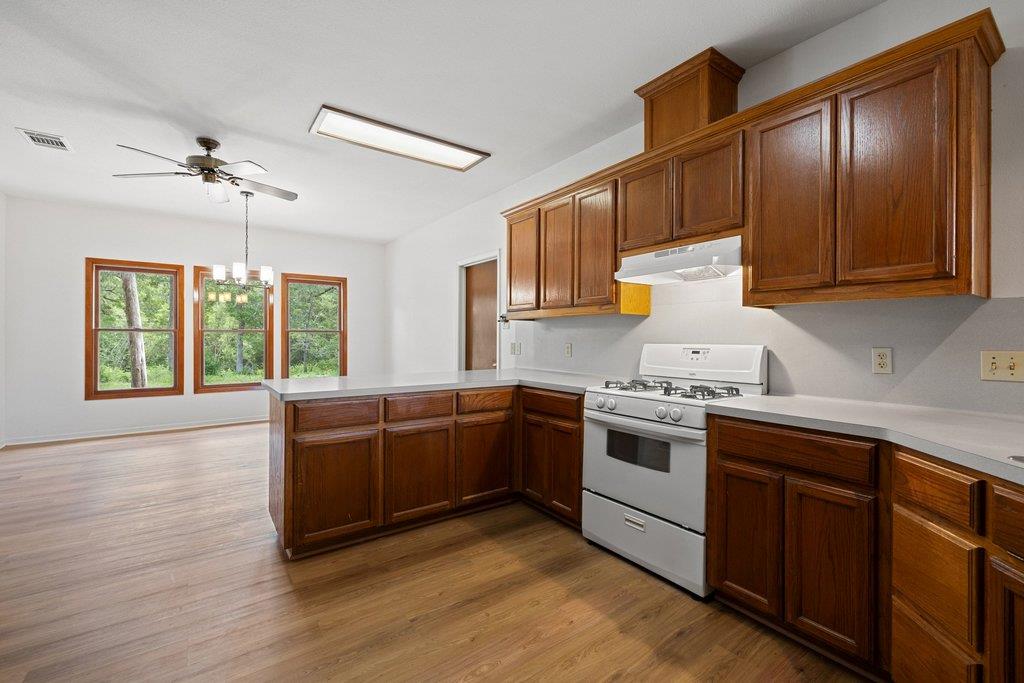 244 Woodway Drive Elgin TX 78621