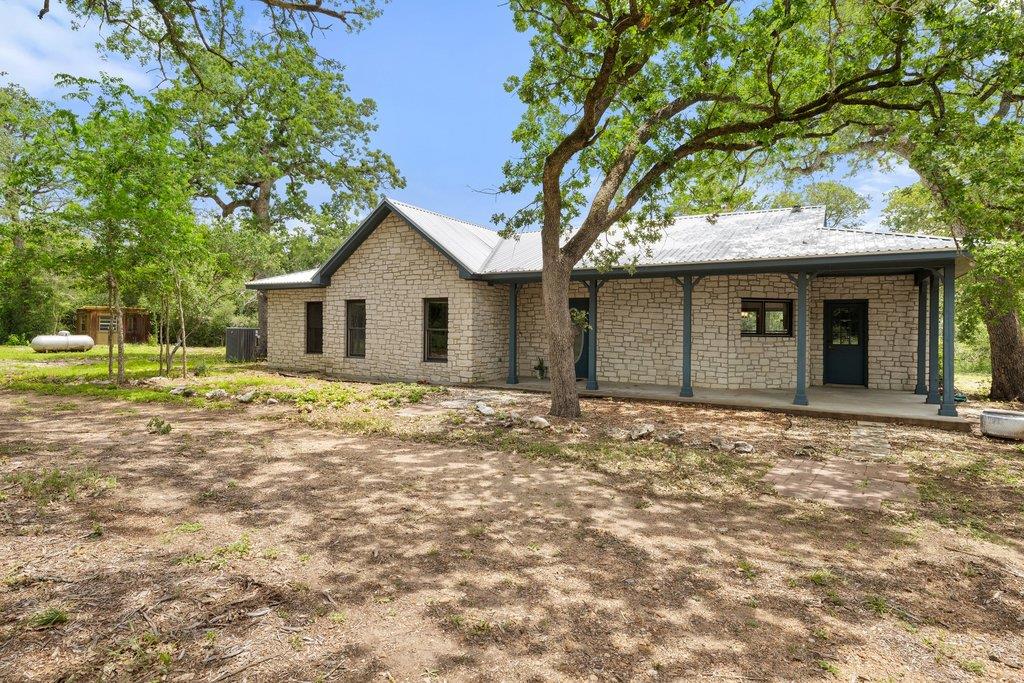 244 Woodway Drive Elgin TX 78621