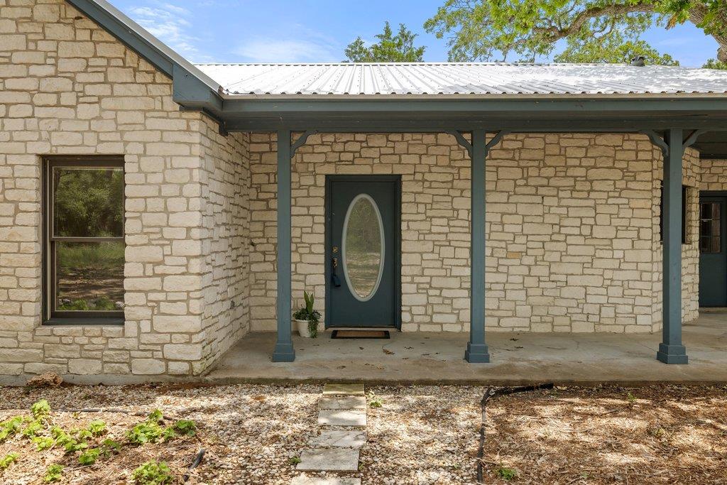 244 Woodway Drive Elgin TX 78621
