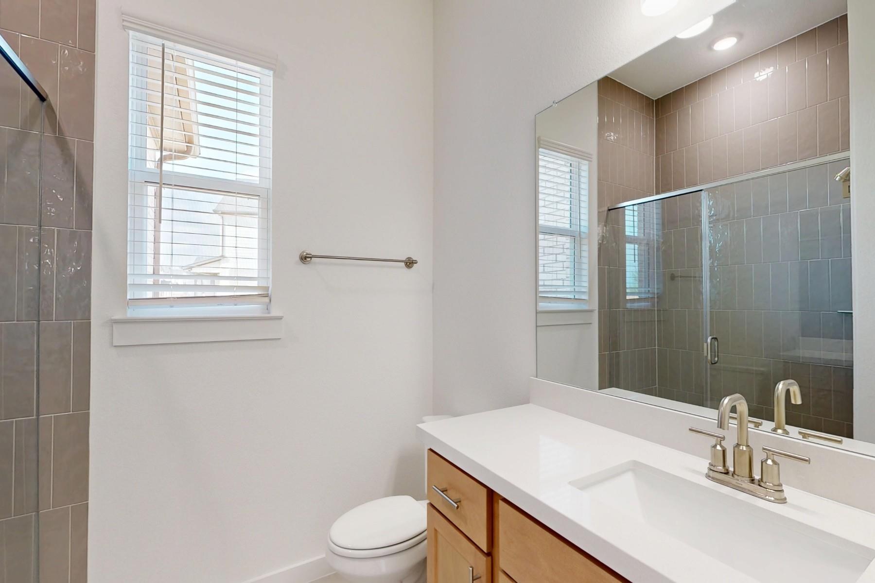 2112 Lolo Lane Leander TX 78641