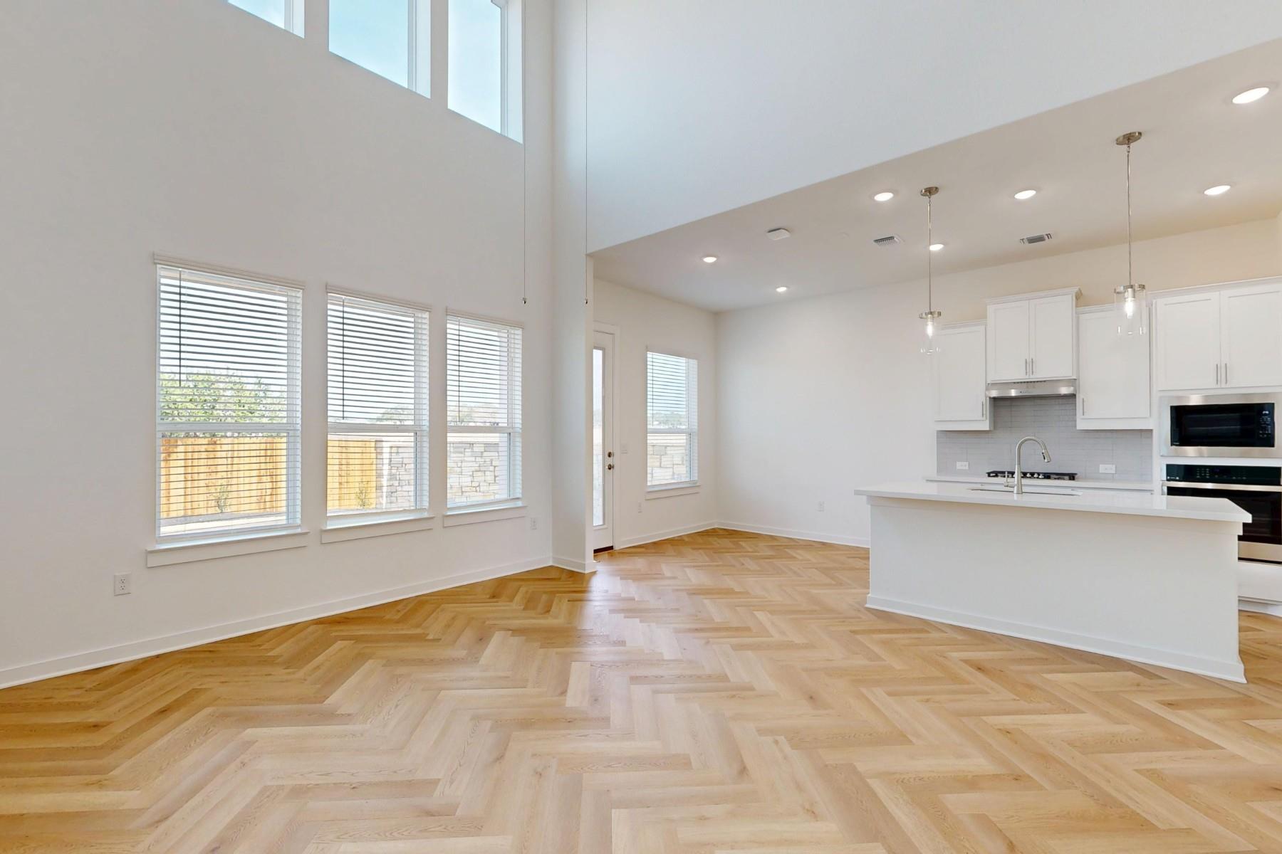 2112 Lolo Lane Leander TX 78641