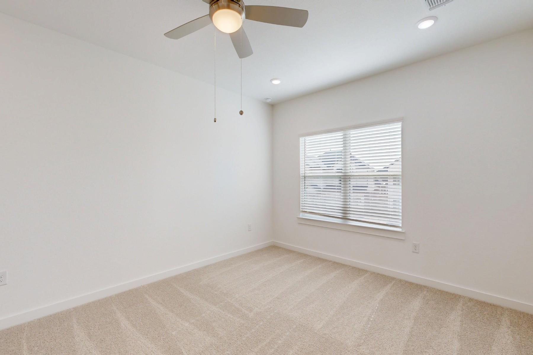 2112 Lolo Lane Leander TX 78641