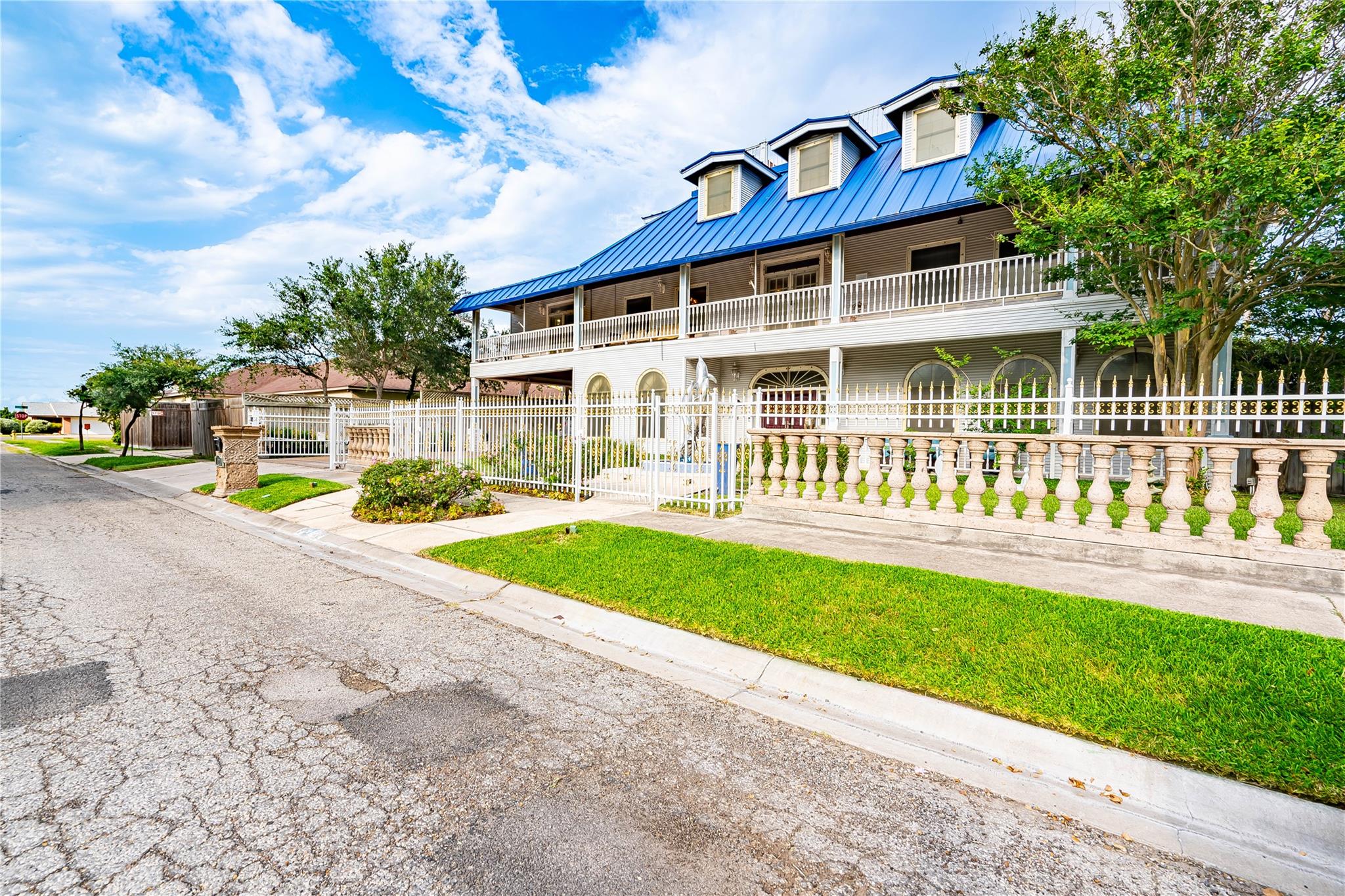 121 Glenmore Street Corpus Christi TX 78412