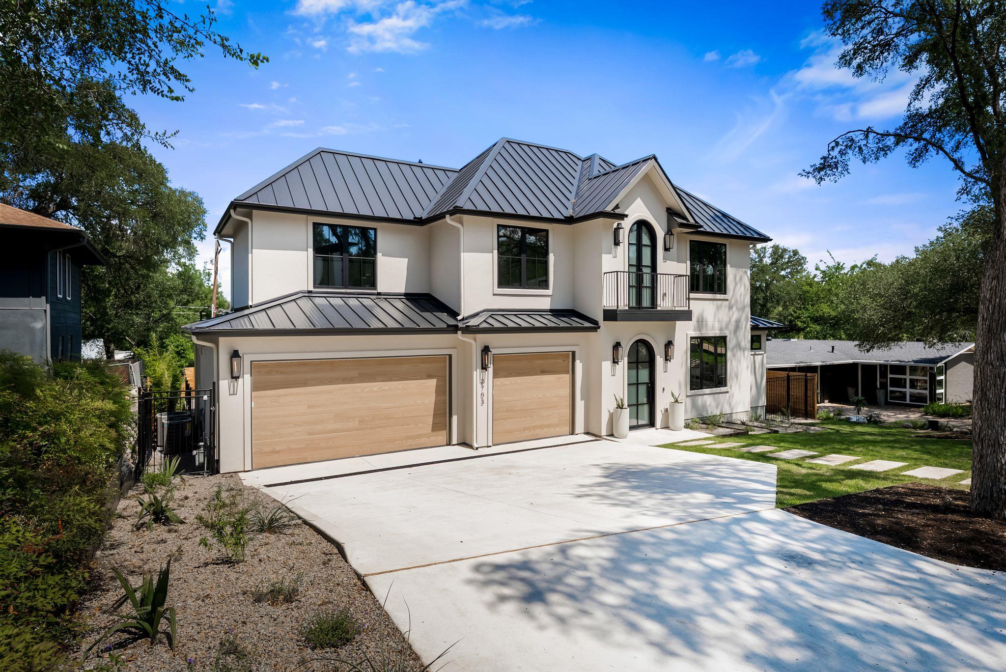 2703 Oak Park Drive Austin TX 78704