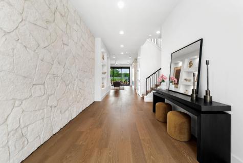 2703 Oak Park Drive Austin TX 78704