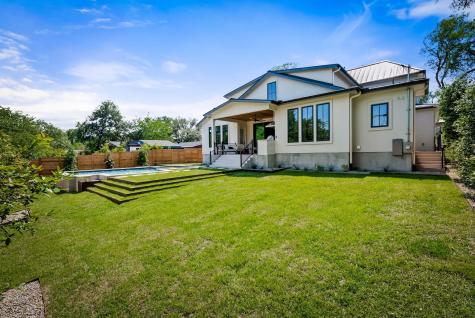2703 Oak Park Drive Austin TX 78704