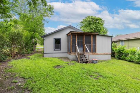 604 Burkett Street Taylor TX 76574