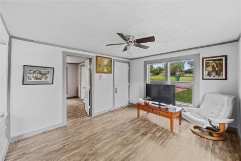 604 Burkett Street Taylor TX 76574