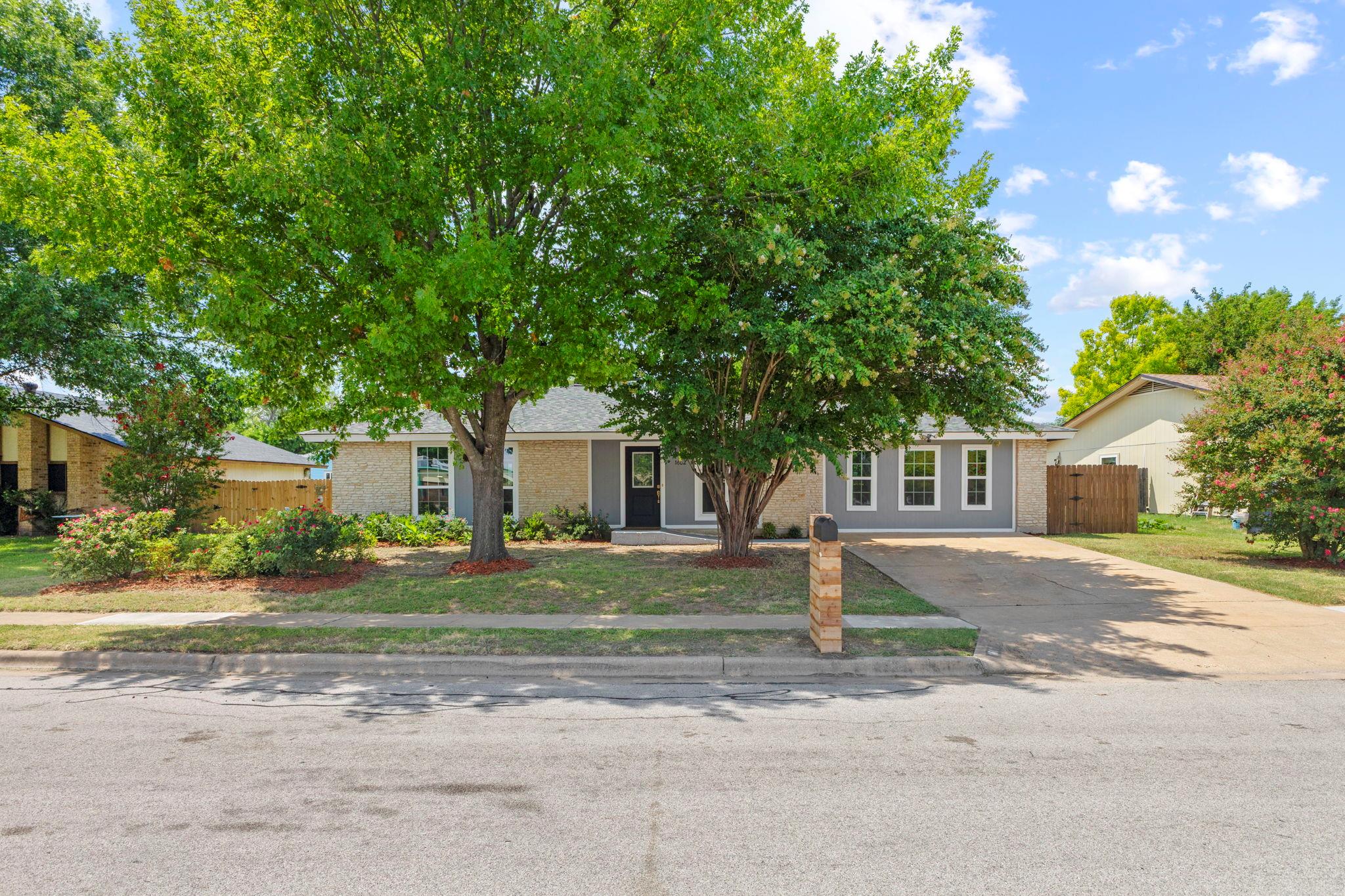 1602 Provident Lane Round Rock TX 78664