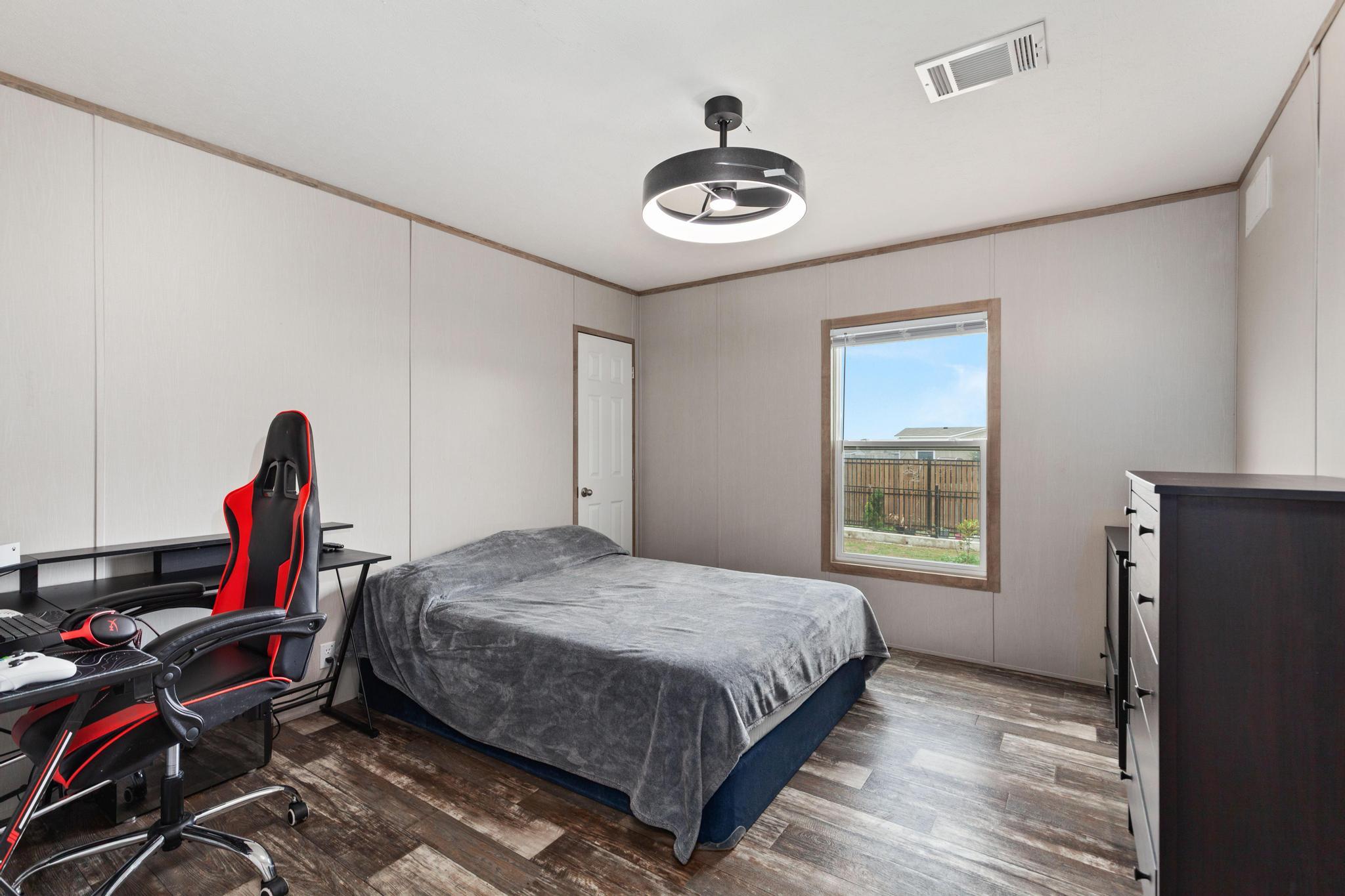 122 Kelp Gull Drive Del Valle TX 78617