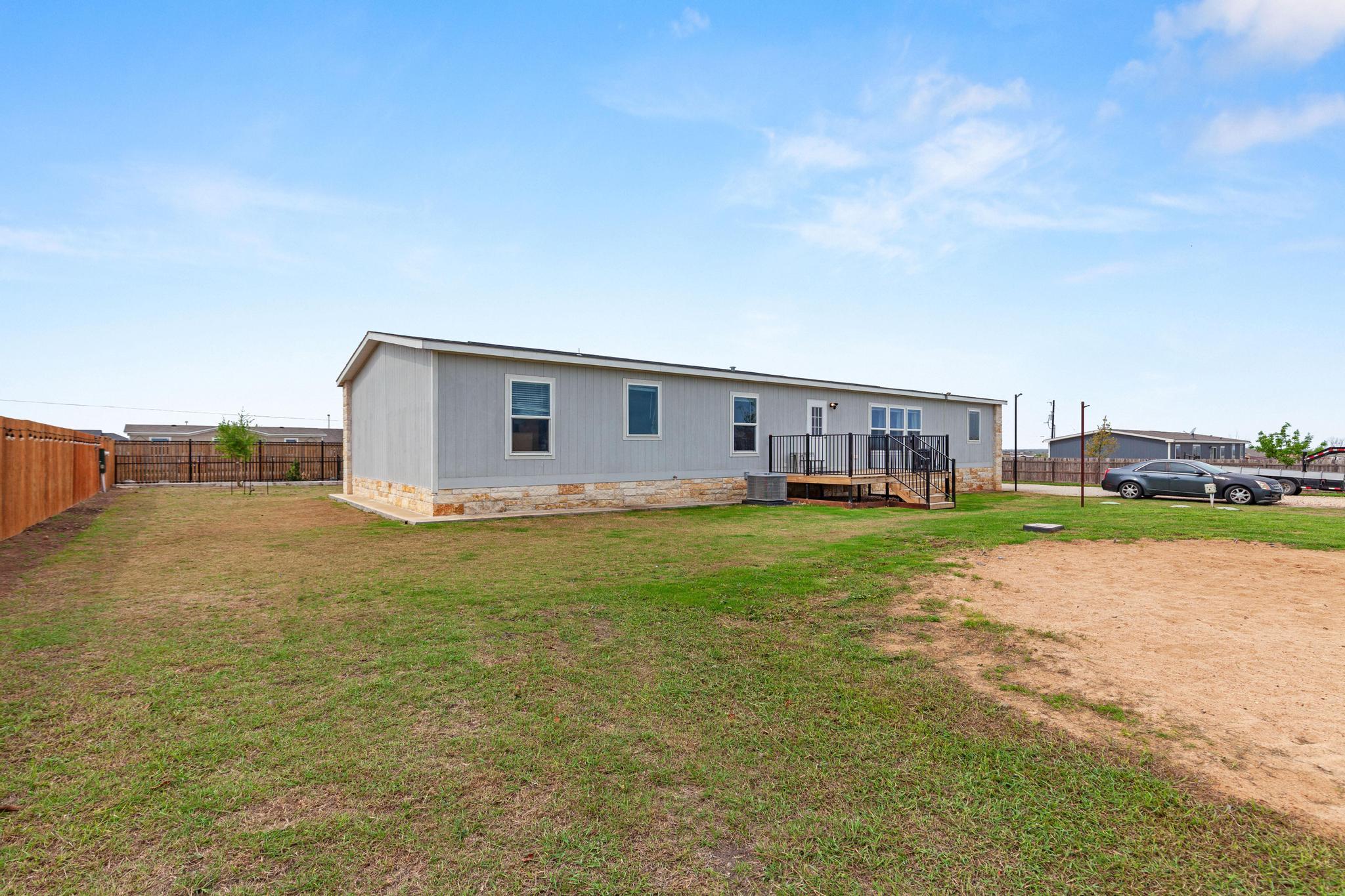 122 Kelp Gull Drive Del Valle TX 78617