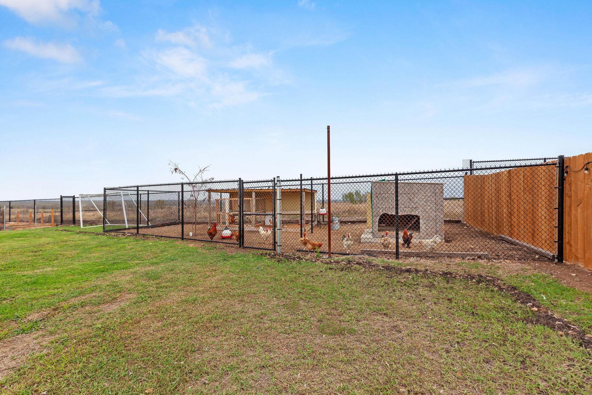 122 Kelp Gull Drive Del Valle TX 78617